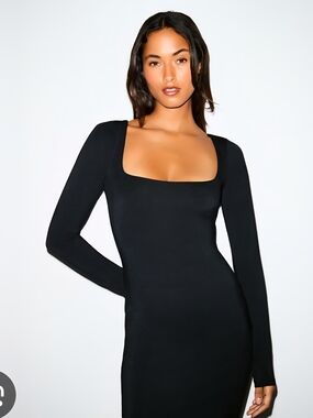 SKIMS Black Long-Sleeve Square-Neck Bodycon Dress Maxi